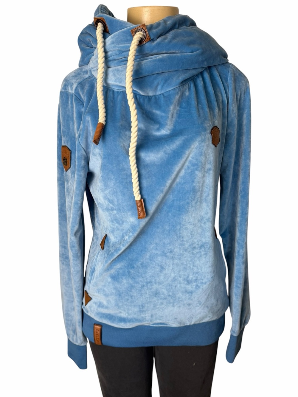 Naketano women’s blue pullover hoodie large